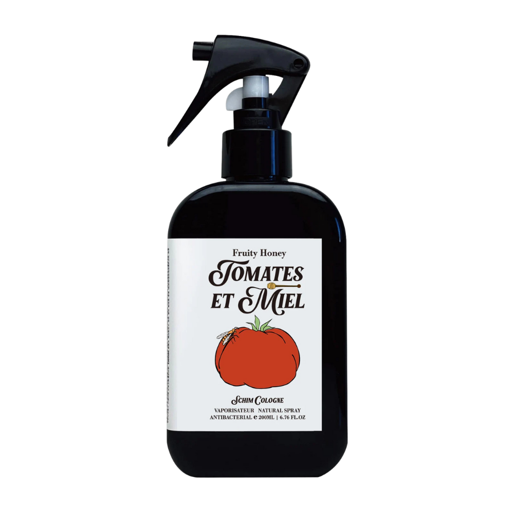 SCHIMTomatetMielFabric_RoomPerfume200ml_ScentofaPeacefulFarmandHoney-DrenchedTomatoes_-1.png